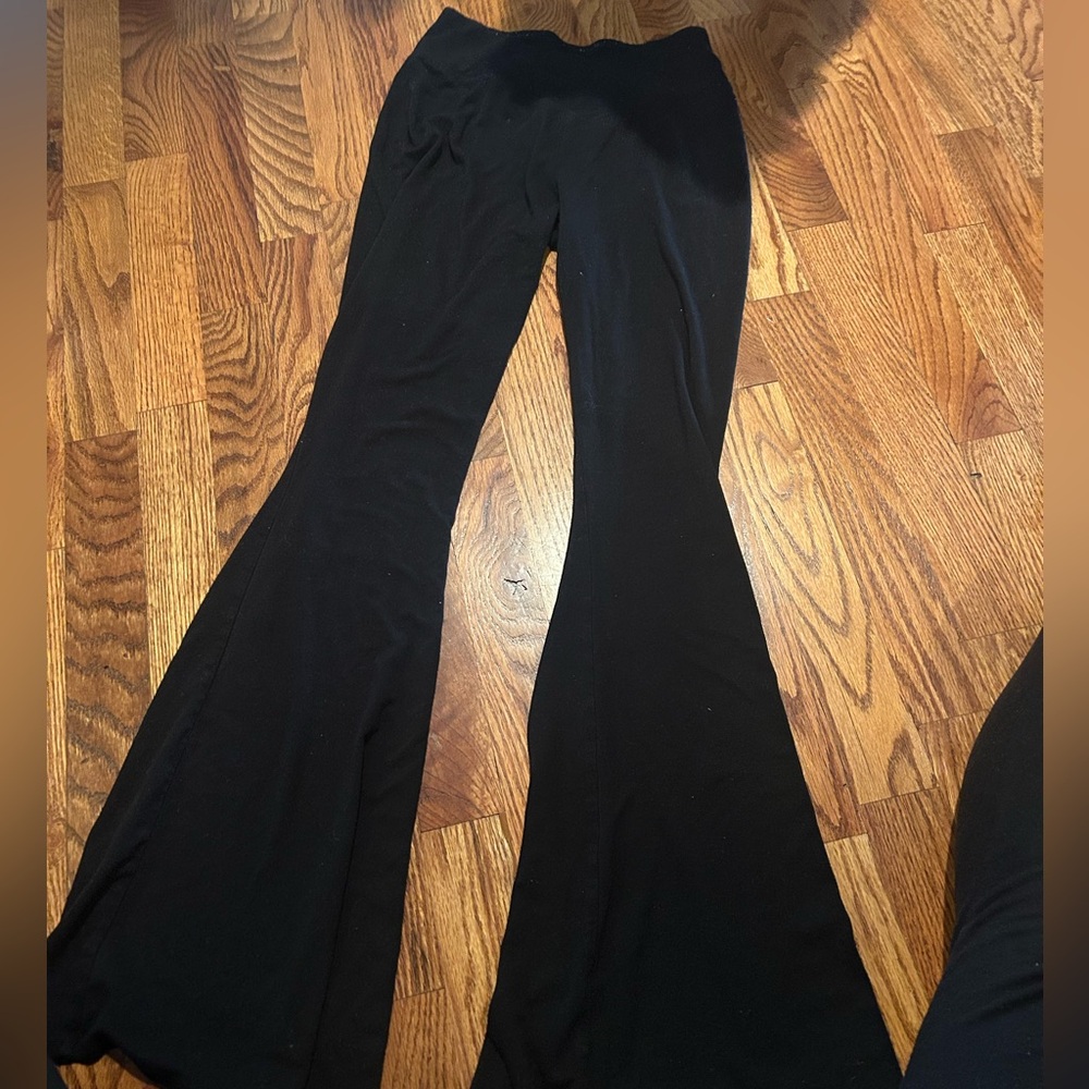 Arizona Jean Company Black Flare leggings